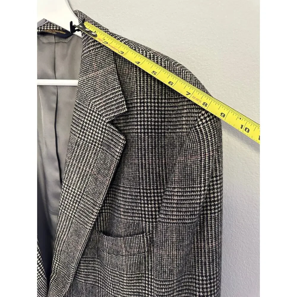 Vintage Brooks Brothers Plaid Camel Hair Sport Coat size 44 short